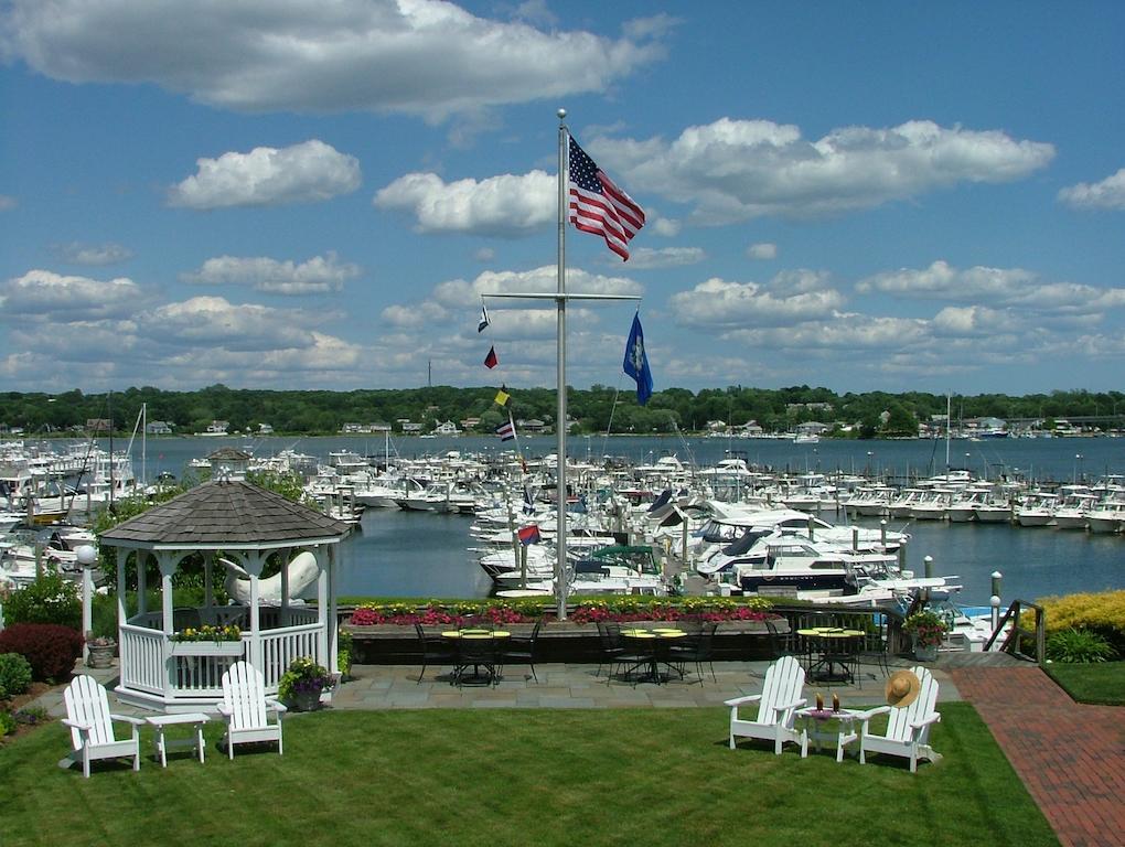 Inn At Harbor Hill Marina Niantic Exteriér fotografie